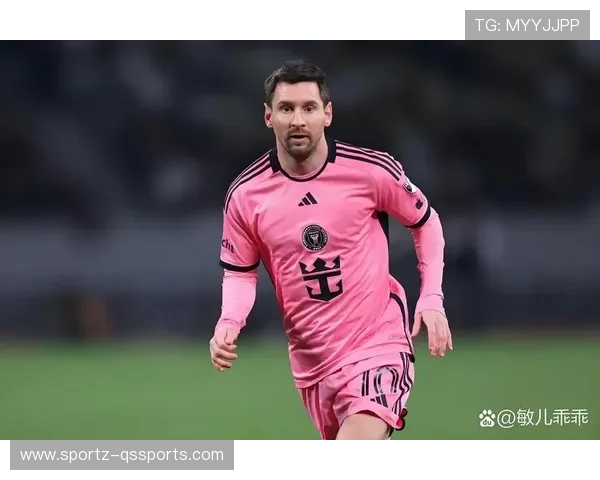 以足球运动员梅西为例探索全球足球明星的成长历程与成就分析